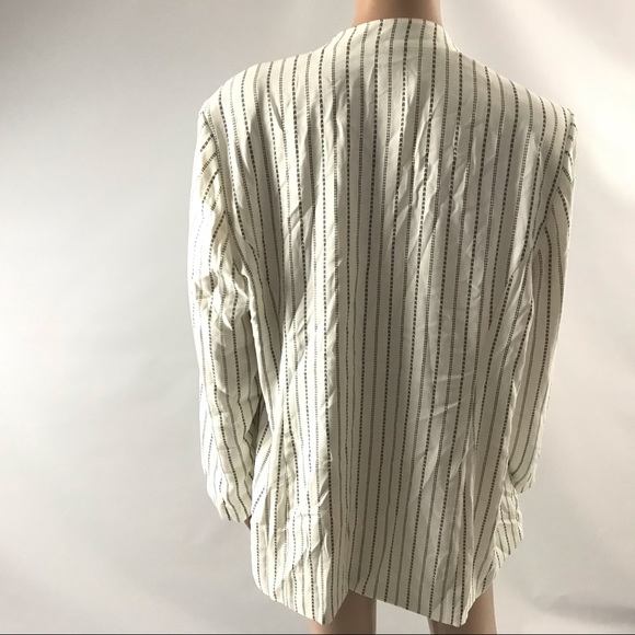 Chico’s Striped Drape Blazer Size 2 /12-14 White - Picture 3 of 7